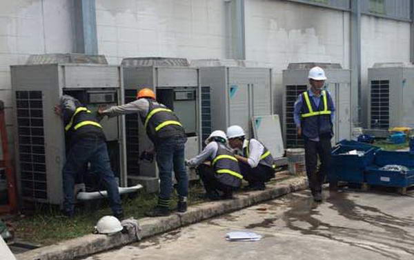 bảo trì bảo dưỡng máy lạnh công nghiệp